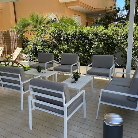 Hotel Barbiani 리치오네 외부 사진