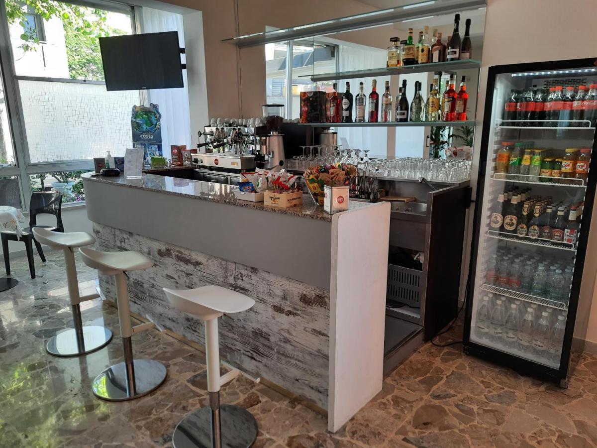 Hotel Barbiani 리치오네 외부 사진