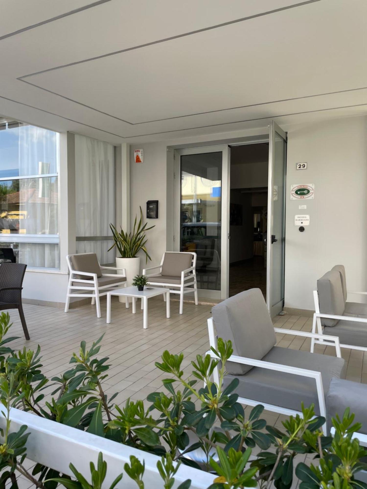 Hotel Barbiani 리치오네 외부 사진