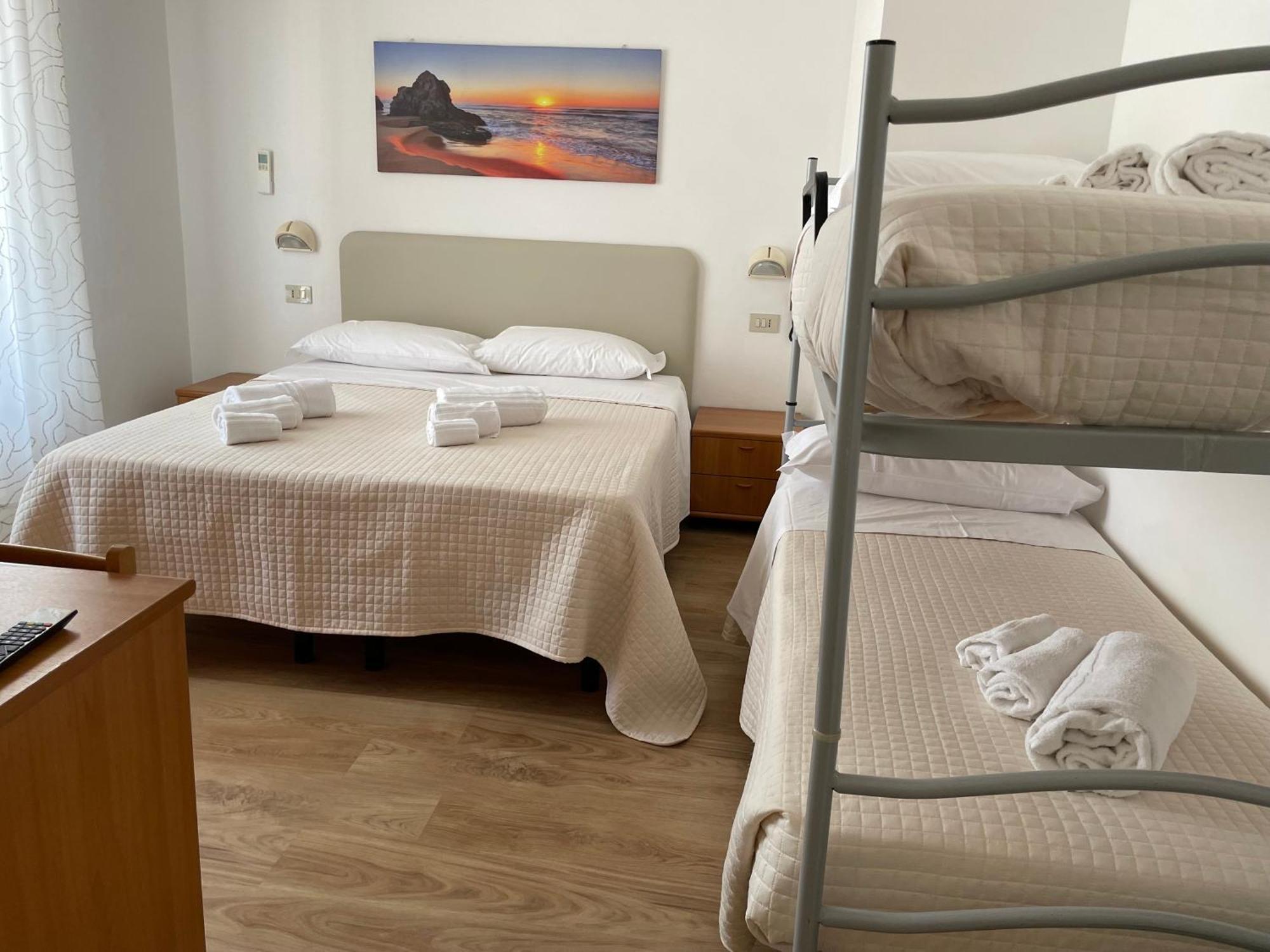 Hotel Barbiani 리치오네 외부 사진