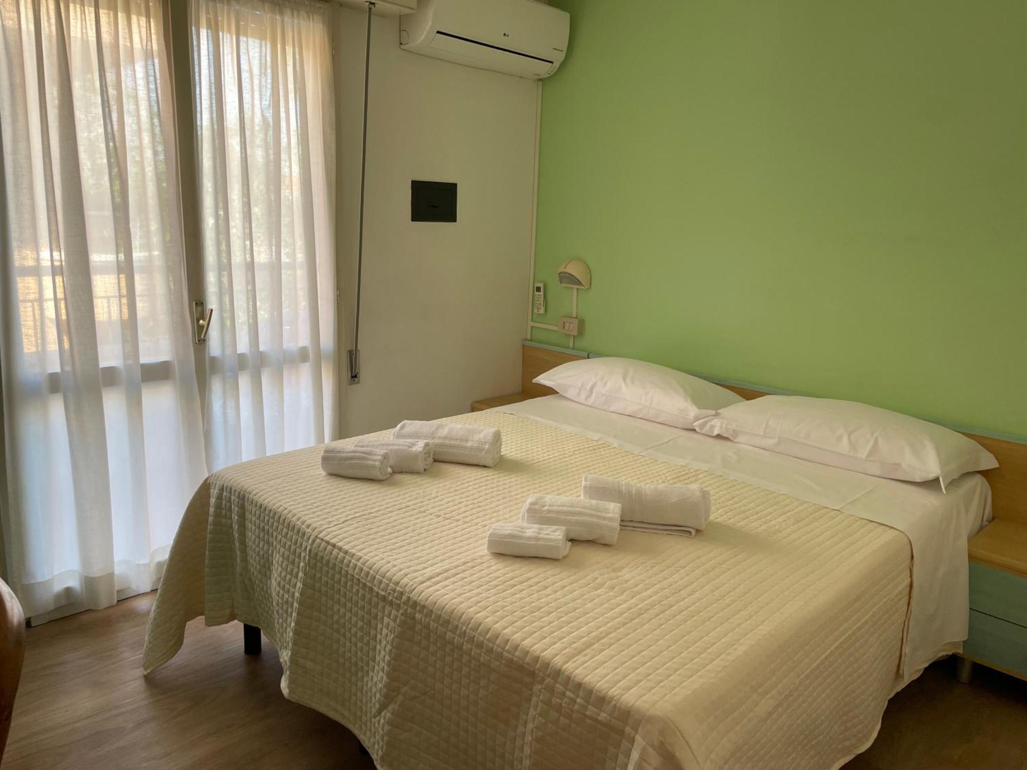 Hotel Barbiani 리치오네 외부 사진